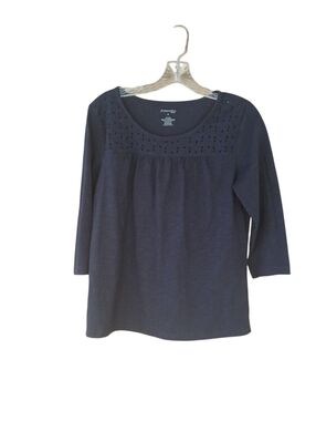 3/$10 St. John's Bay Navy 3/4 Sleeve Eyelet Accent Tee Shirt Medium